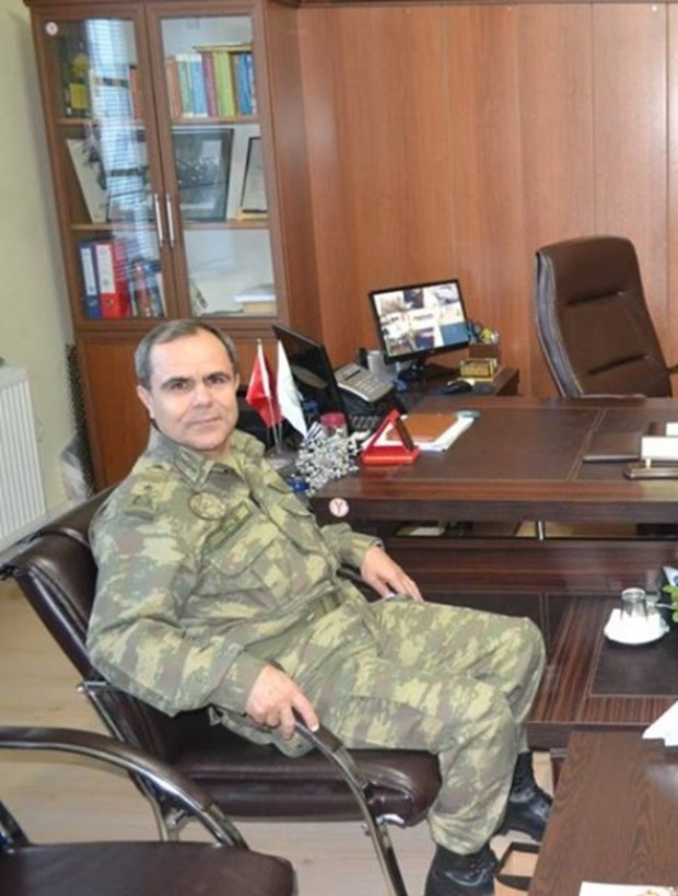 TSK'dan ihraç edilen amiral ve generaller 70