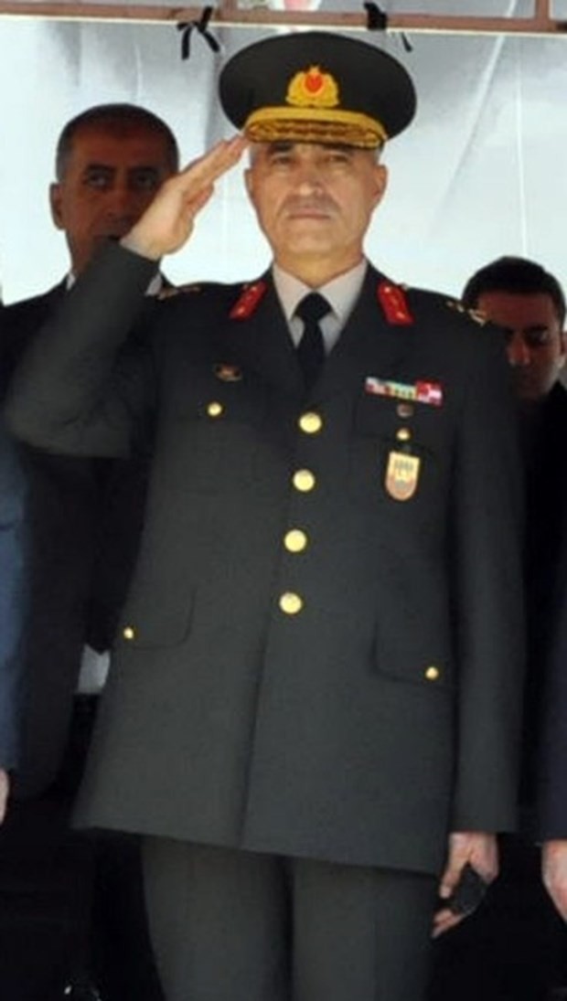 TSK'dan ihraç edilen amiral ve generaller 72