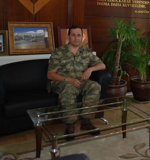 TSK'dan ihraç edilen amiral ve generaller 90