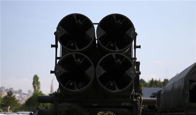 Tankların ezdiği araçlar 19