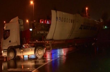 Yeşilköy'de uçak yola çıktı 12