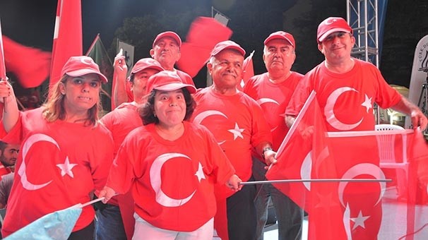 Cumhurbaşkanı Erdoğan demokrasi nöbetinde 55