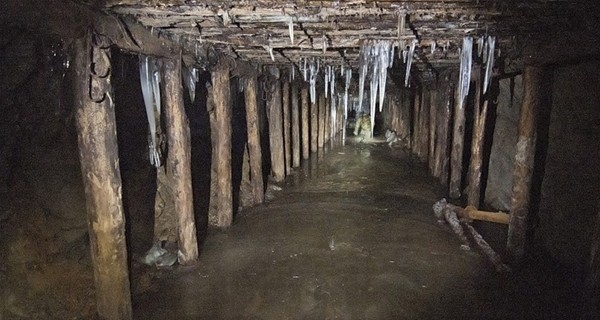 Gizemli tuvalet yıkıldı her şey ortaya çıktı 30