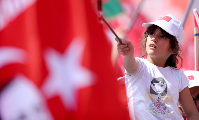 Demokrasi ve Şehitler Mitingi'ne doğru 30