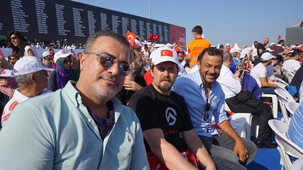 İşte Yenikapı Demokrasi ve Şehitler Mitingi'ne giden ünlüler 61