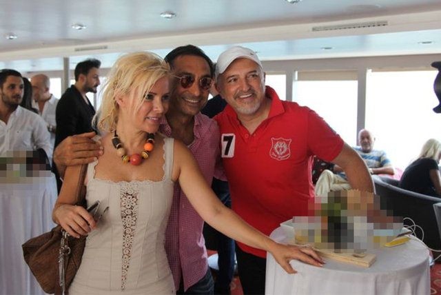 İşte Yenikapı Demokrasi ve Şehitler Mitingi'ne giden ünlüler 16