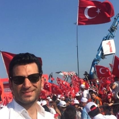 İşte Yenikapı Demokrasi ve Şehitler Mitingi'ne giden ünlüler 33