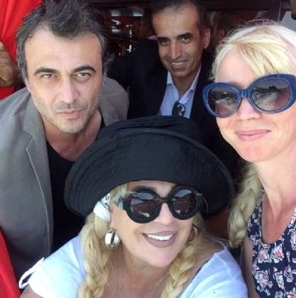 İşte Yenikapı Demokrasi ve Şehitler Mitingi'ne giden ünlüler 38