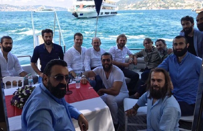 İşte Yenikapı Demokrasi ve Şehitler Mitingi'ne giden ünlüler 4