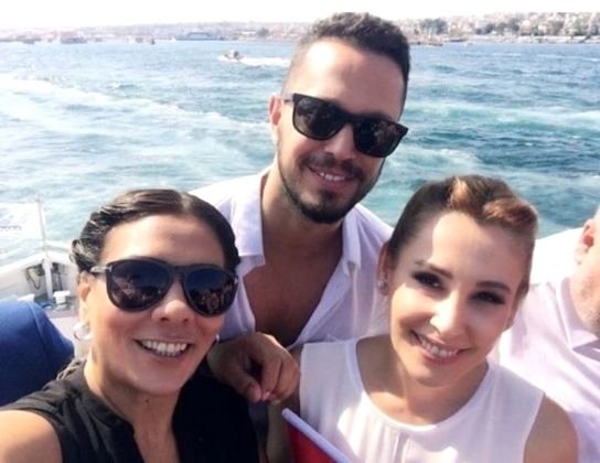 İşte Yenikapı Demokrasi ve Şehitler Mitingi'ne giden ünlüler 44