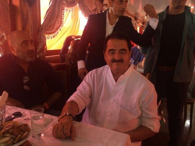 İşte Yenikapı Demokrasi ve Şehitler Mitingi'ne giden ünlüler 5