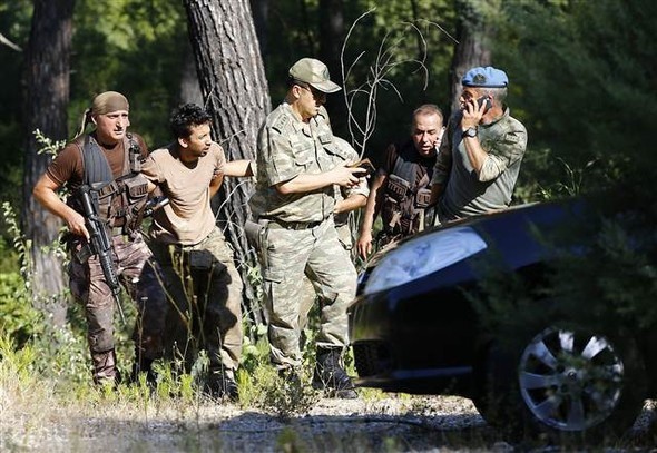 Darbecilere, şehitlerin cenazeleri izletilmiş 12