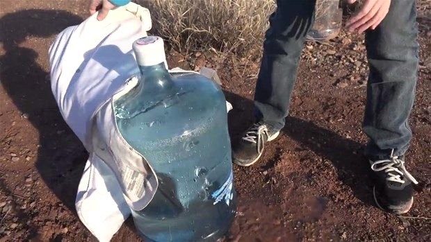 Kurşun geçirmez yeleğin içinden bakın ne çıktı 18