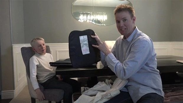 Kurşun geçirmez yeleğin içinden bakın ne çıktı 19