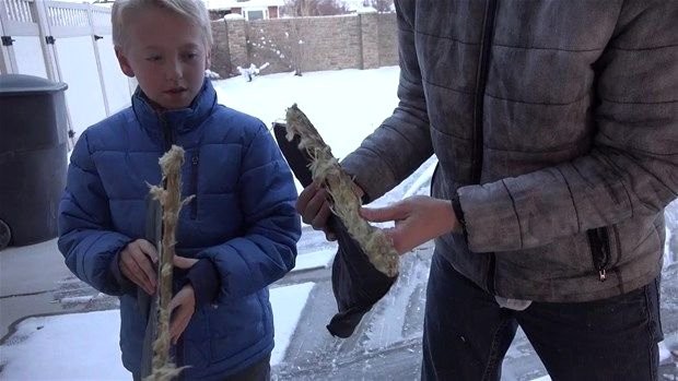 Kurşun geçirmez yeleğin içinden bakın ne çıktı 27