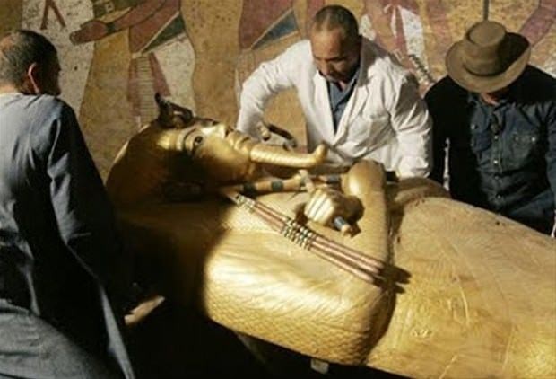 Tutankhamun'un sırlarla dolu gömütü 25