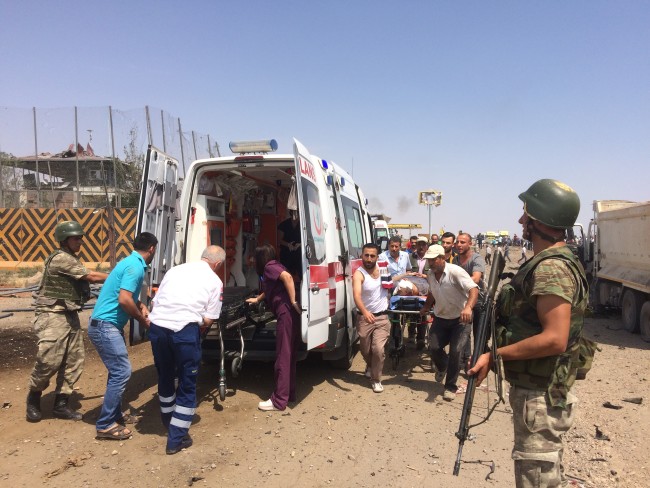 Diyarbakır'da şiddetli patlama 16