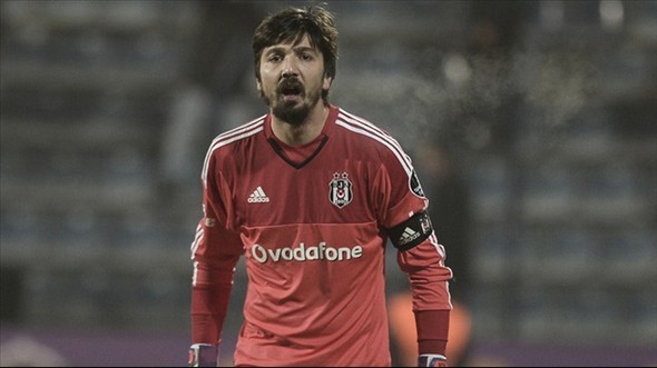Tolga Zengin bir kez daha Beşiktaşlılar'ın hedef tahtasında! 4