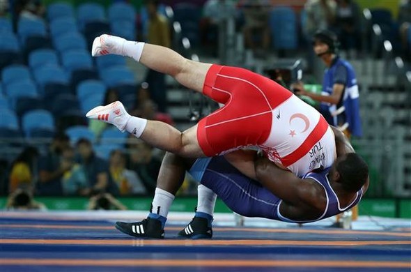 Rıza'nın mayosu olay oldu 6