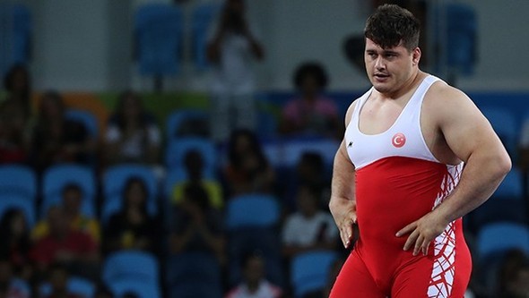 Rıza'nın mayosu olay oldu 7