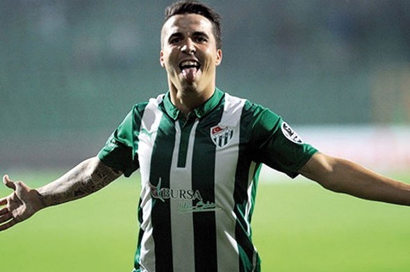 Cimbom bir transferi daha bitirdi 6