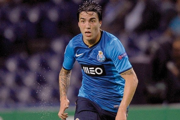 Cimbom bir transferi daha bitirdi 4