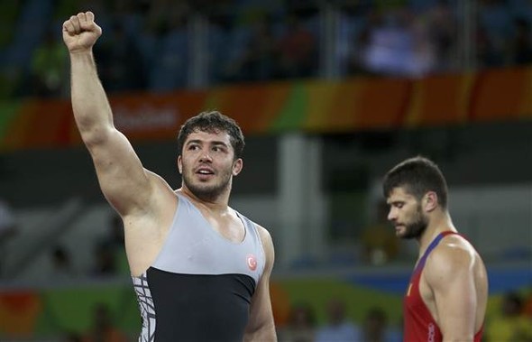 Rio'da yürekler ağza geldi 15