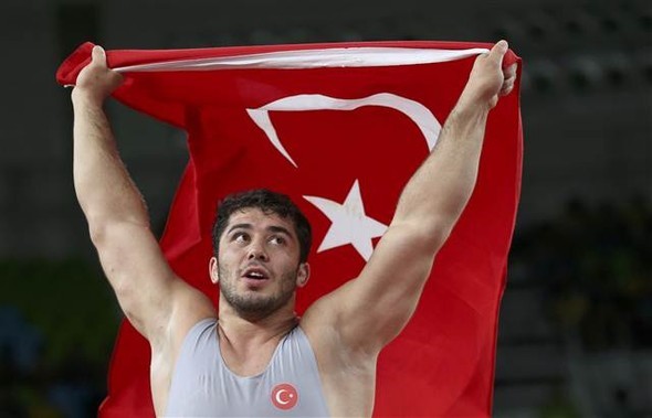 Rio'da yürekler ağza geldi 12