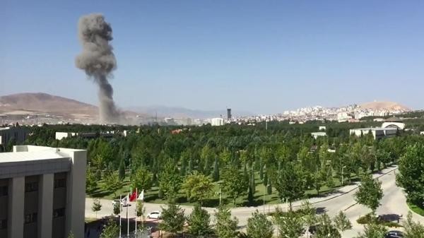 Elazığ'da bombalı saldırı 4