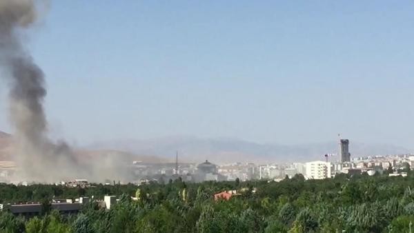 Elazığ'da bombalı saldırı 6