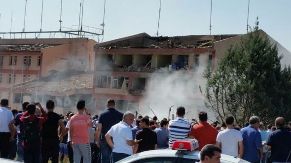 Elazığ'da bombalı saldırı 23