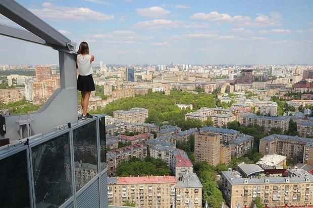 Dünyanın en riskli fotoğraflarını çeken kadın 10