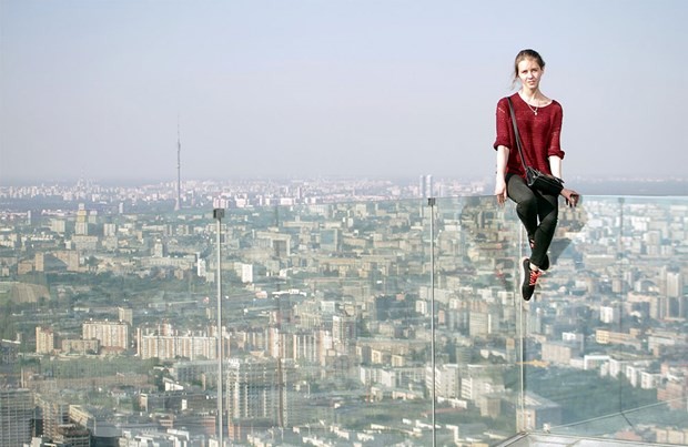 Dünyanın en riskli fotoğraflarını çeken kadın 15