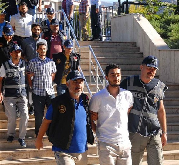 Suikast timi tutuklandı... Yakınları böyle seslendi 25