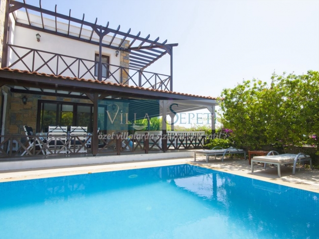 FETÖ’nün 1 numaralı para kaynağı 13