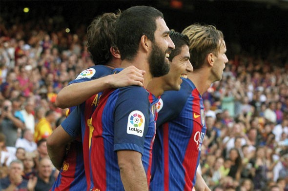 Arda Turan tarihe geçti 3