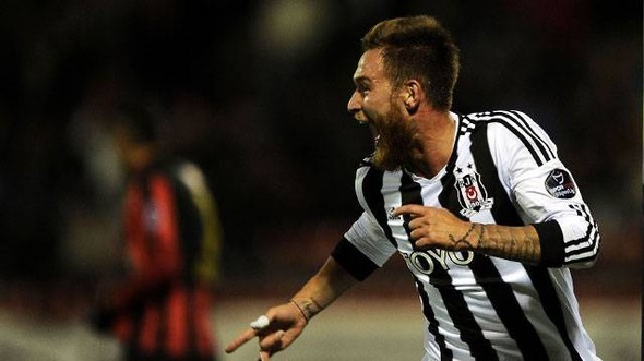 Tribünde babasından dualı destek 11