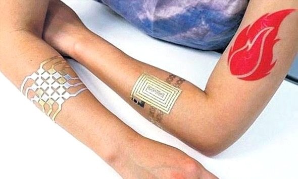 Japonlardan telefon kumandalı dövme 8