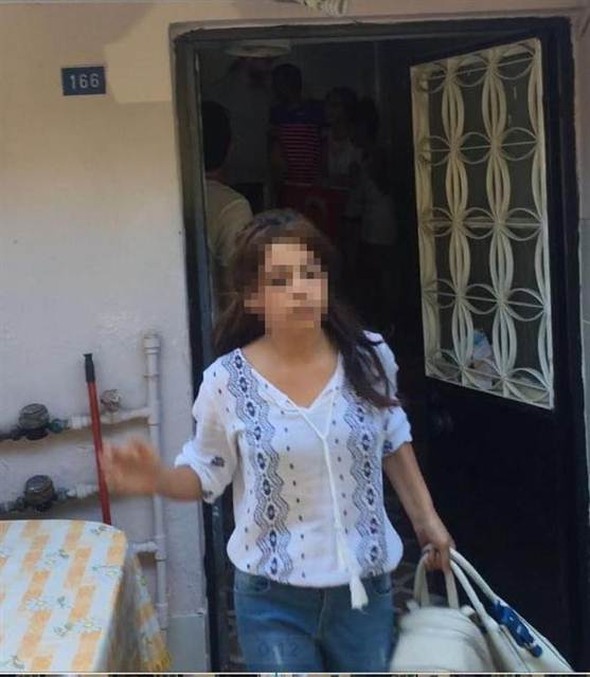 Düğün günü takıları çalan kamerada 10