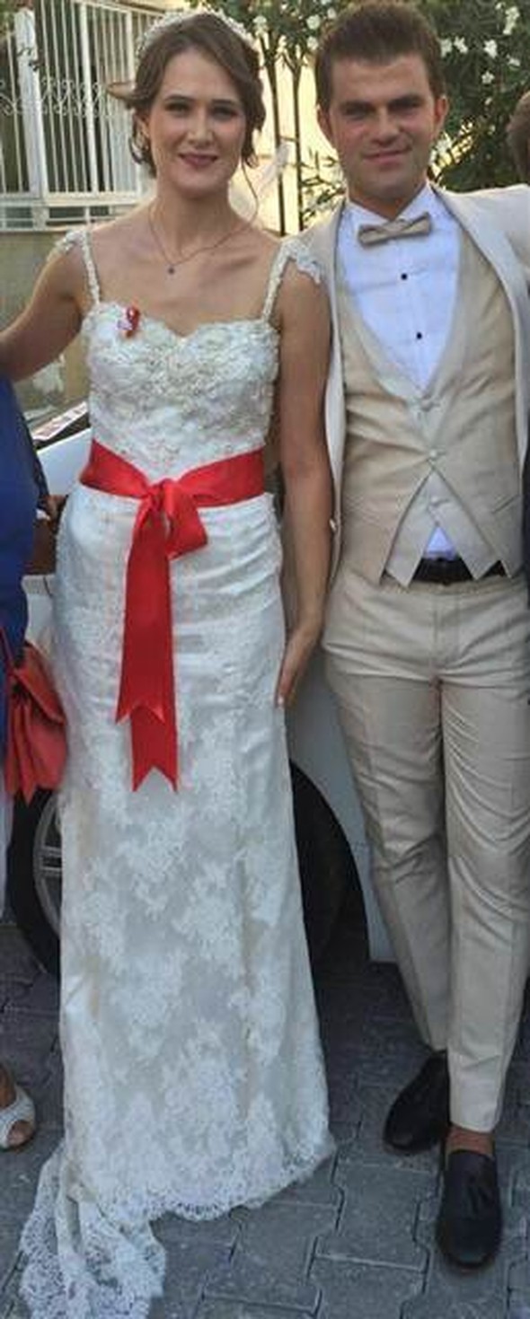 Düğün günü takıları çalan kamerada 2