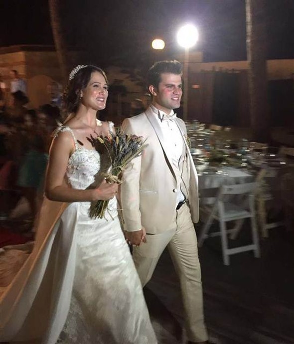 Düğün günü takıları çalan kamerada 4