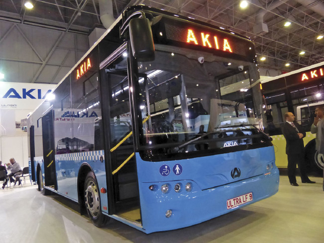 İşte Türkiye'nin ilk yerli metrobüsü 12