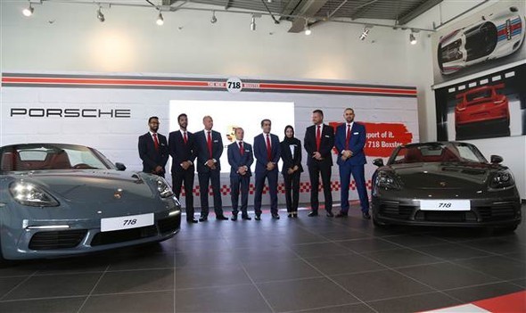 Porsche yeni modellerini tanıttı 18