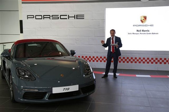 Porsche yeni modellerini tanıttı 19