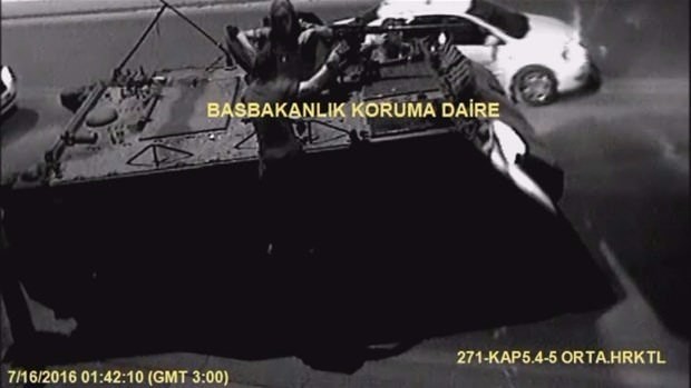 15 Temmuz gecesi Karargah'tan kareler 34