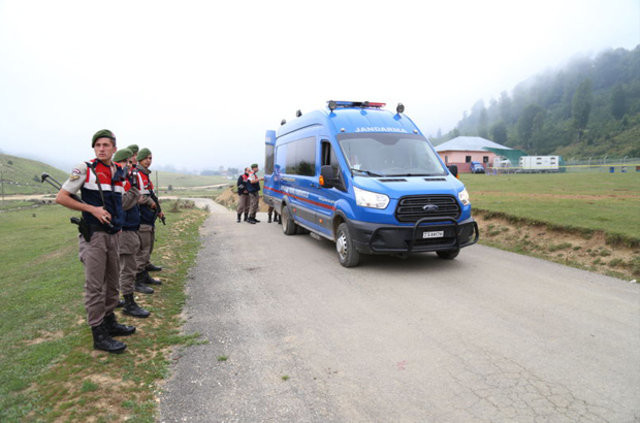 Adil Öksüz ile bağlantısı olduğu tespit edilen 5 kişi gözaltına alındı 11