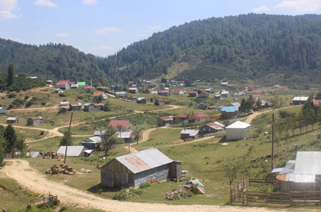 Adil Öksüz ile bağlantısı olduğu tespit edilen 5 kişi gözaltına alındı 15