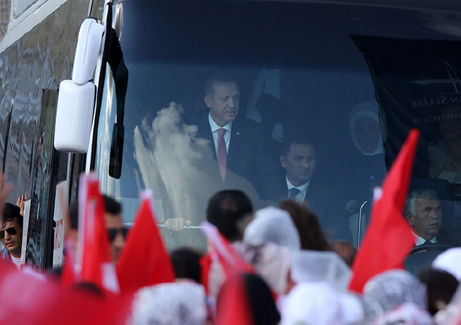 Tarihi açılıştan renkli kareler 54