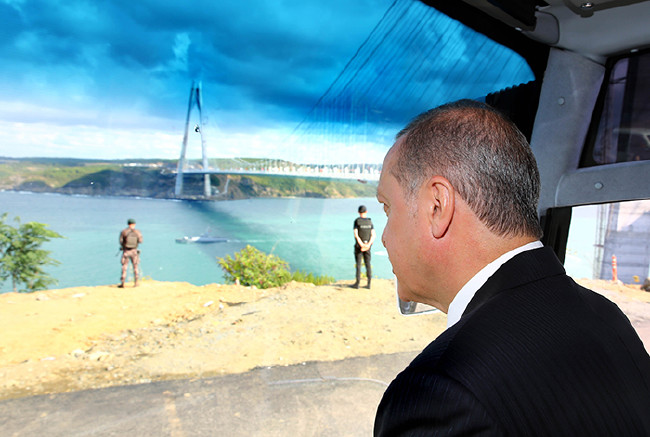 Tarihi açılıştan renkli kareler 63