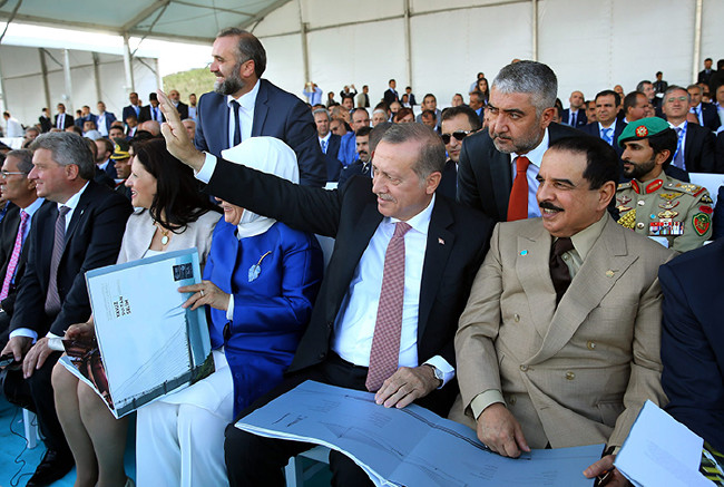 Tarihi açılıştan renkli kareler 21